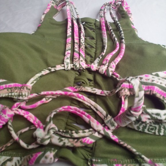 Time And Tru Swim Top M 8-10 Cut-Out Strappy Green Pink - Picture 4 of 14